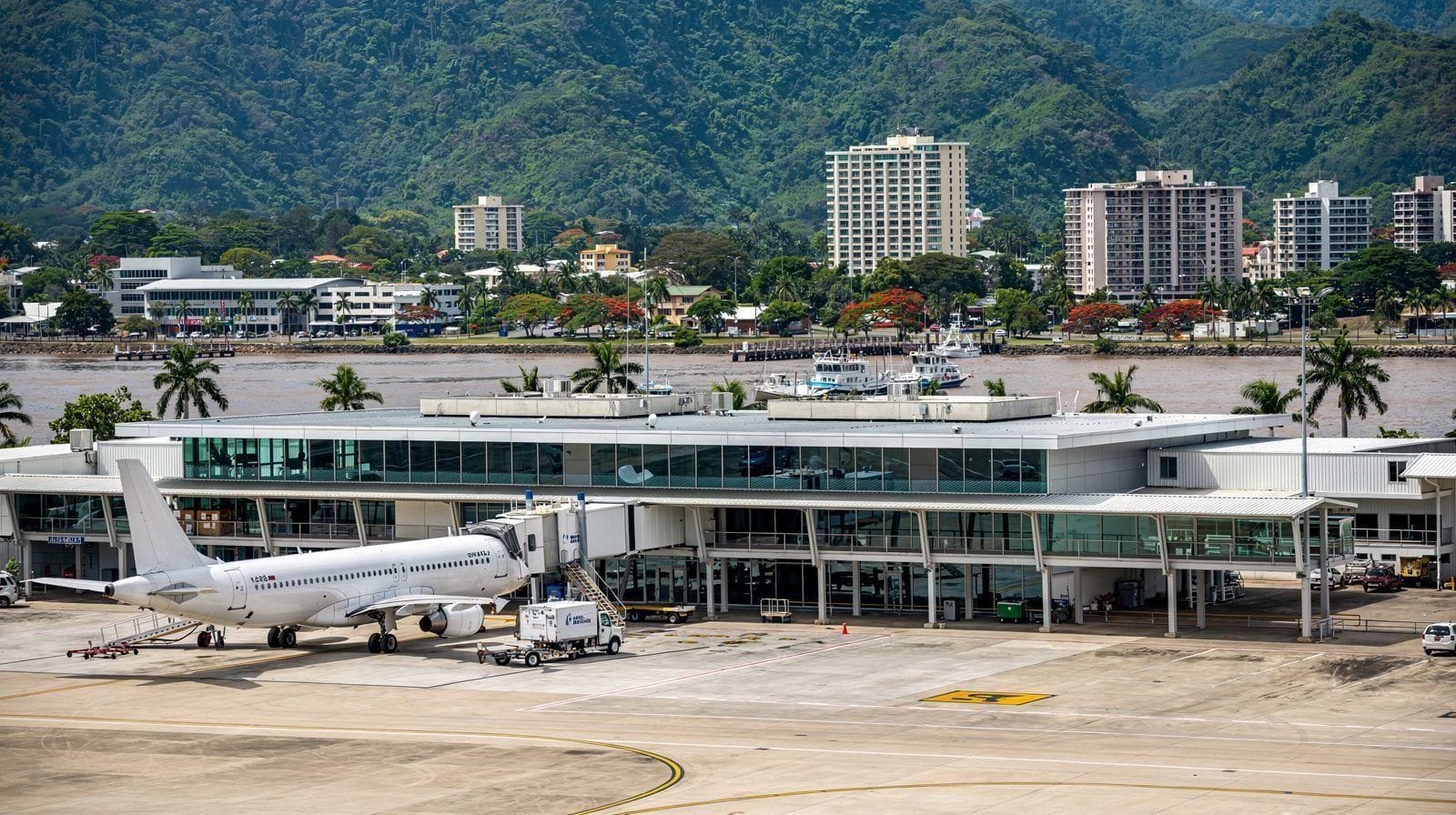 Cairns Airport (CNS): Complete Arrival & Transfer Guide