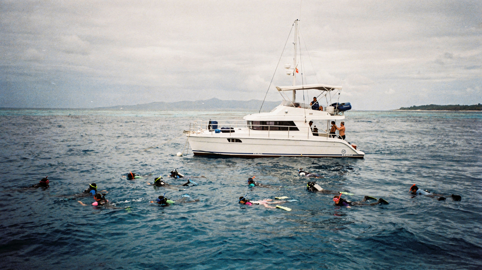 Cairns vs the Whitsundays: Which One Gets You to the Reef?
