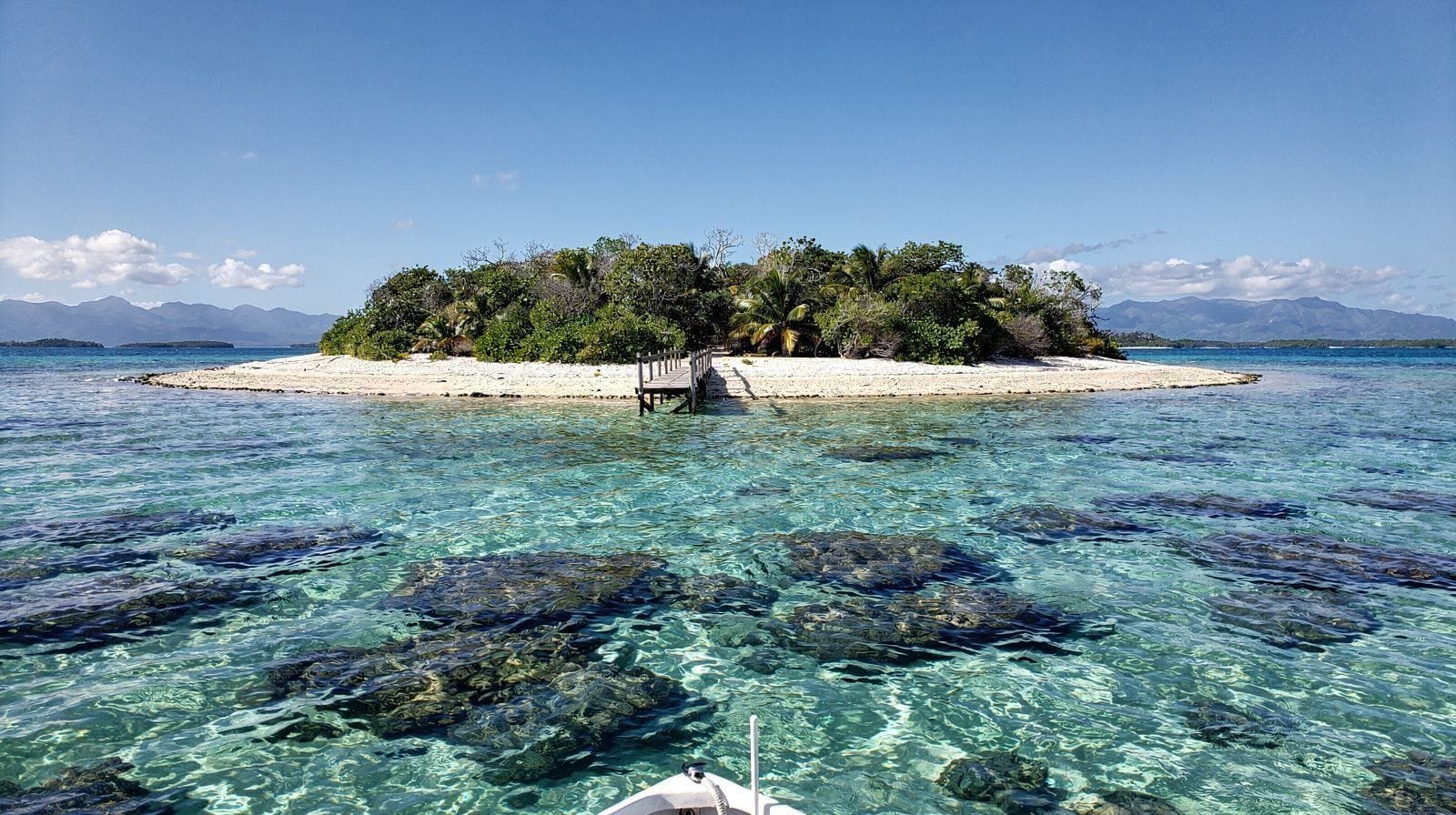 Green Island vs Fitzroy Island: Which One Should You Pick?