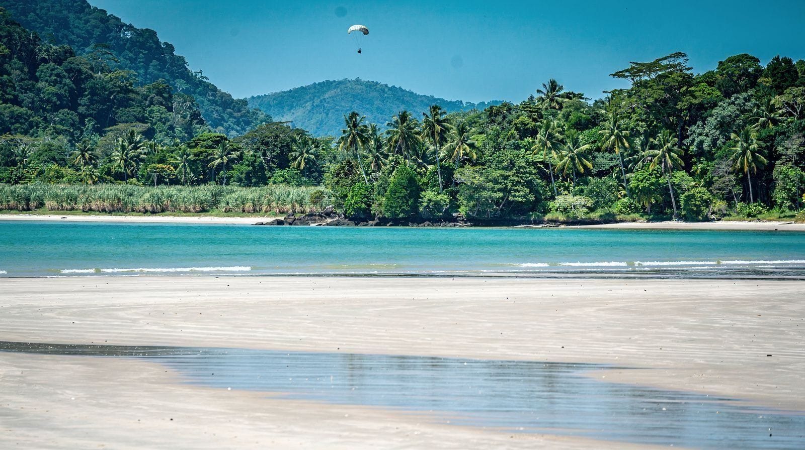 Mission Beach vs Cairns: Which Should You Choose?