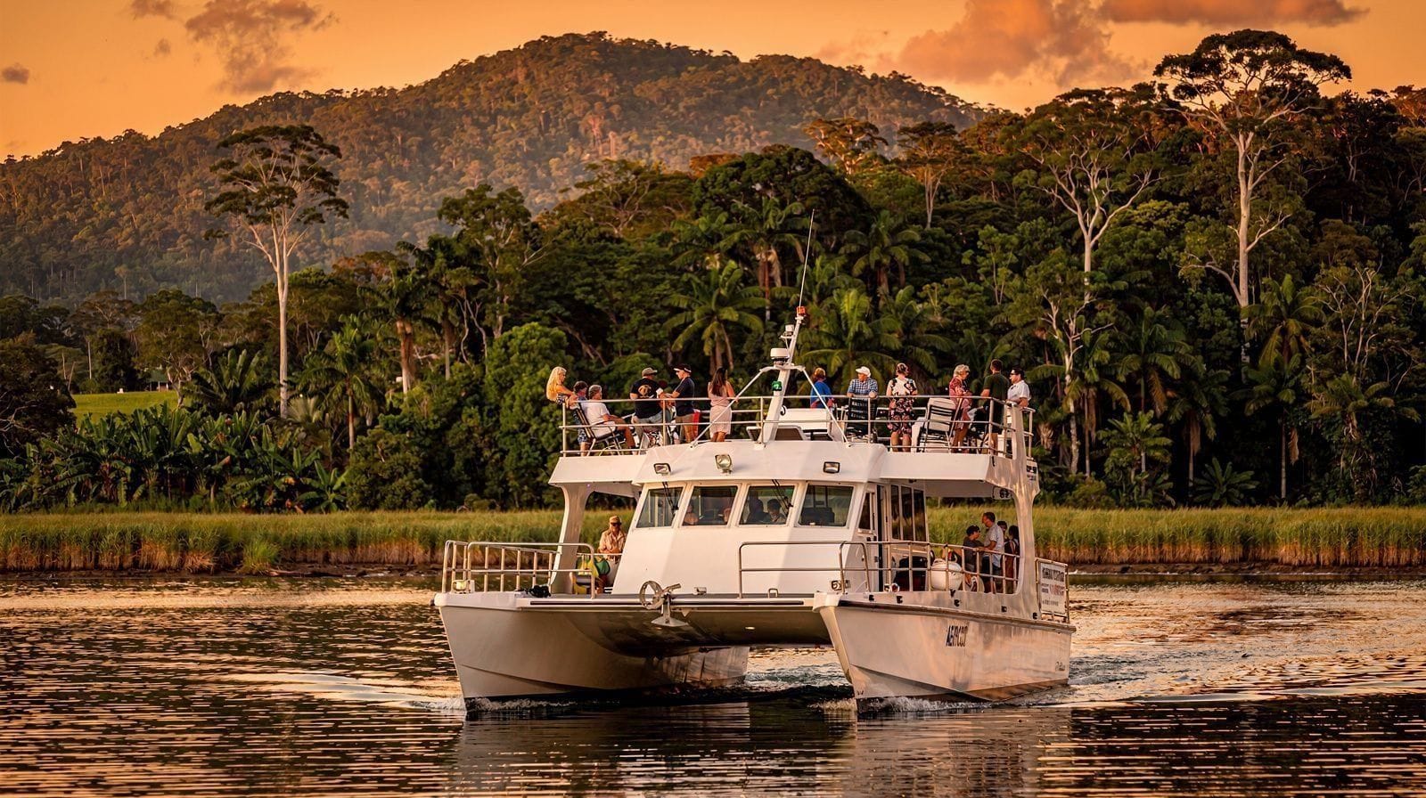 Sunset & Dinner Cruises from Cairns: A Trinity Bay Guide